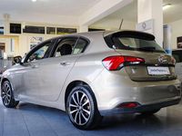 Usata Fiat Tipo Lounge 95 CV (69 kW) 2017 Sabbia met. Berlina