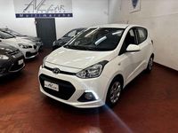 Usata Hyundai i10 67 CV (49 kW) 2016 Bianco Utilitaria