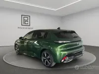 Usata Peugeot 308 GT 131 CV (96 kW) 2024 Verde Berlina