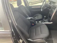 Usata Mercedes B180 109 CV (80 kW) 2008 Nero Monovolume