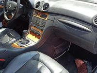 Usata Mercedes CLK270 Elegance 170 CV (125 kW) 2006 Argento Coupé