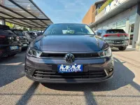 Usata VW Polo Life 80 CV (58 kW) 2023 Grigio Utilitaria