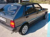 Usata Lancia Delta 140 CV (102 kW) 1990 Grigio Utilitaria