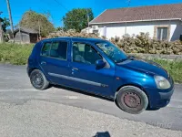 Usata Renault Clio 58 CV (42 kW) 2002 Berlina