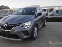 Usata Renault Captur Initiale Paris 115 CV (84 kW) 2021 Grigio SUV