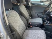Usata Lancia Ypsilon Silver 69 CV (50 kW) 2021 Argento Utilitaria