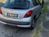 Usata Peugeot 207 88 CV (64 kW) 2009 Berlina