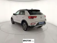 Usata VW T-Roc Style 110 CV (80 kW) 2023 Grigio SUV