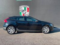 Usata Volvo V40 CC Business Edition 120 CV (88 kW) 2016 Nero Station wagon