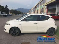 Usata Lancia Ypsilon Gold 69 CV (50 kW) 2018 Bianco Utilitaria