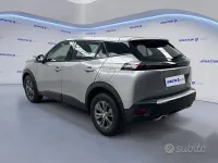 Usata Peugeot 2008 Active 131 CV (96 kW) 2021 Grigio SUV