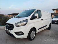 Occasion Ford Transit Custom Titanium 131 ch (96 kW) 2021 Blanc Berline