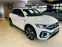 Usata VW T-Roc R-line 150 CV (110 kW) 2024 0q0q  pure white  pure white SUV
