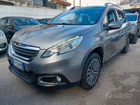Usata Peugeot 2008 Active 68 CV (50 kW) 2014 Grigio SUV