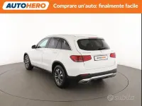 Usata Mercedes GLC200 163 CV (119 kW) 2020 Bianco SUV
