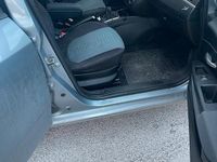 Usata Fiat Punto 75 CV (55 kW) 2007 Grigio Berlina