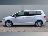 Begagnad VW Touran Executive 116 HK (85 kW) 2018 Grå Minibuss
