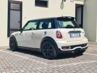 Usata Mini Cooper S 184 CV (135 kW) 2011 Bianco Utilitaria