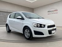 Usata Chevrolet Aveo LT 75 CV (55 kW) 2011 Bianco Berlina