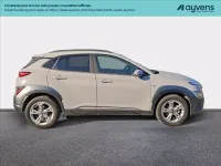 Usata Hyundai Kona 120 CV (88 kW) 2022 Grigio pastello SUV