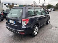 Usata Subaru Forester Trend 147 CV (108 kW) 2010 Grigio SUV