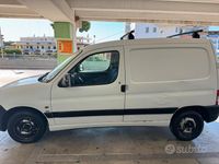 Gebraucht Peugeot Partner 90 PS (66 kW) 2006 Weiß Van / Kleinbus