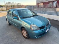 Usata Renault Clio II Authentique 75 CV (55 kW) 2005 Blu Berlina