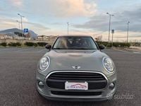 Usata Mini Cooper D Business 95 CV (69 kW) 2017 Grigio Utilitaria