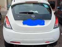 Usata Lancia Ypsilon 60 CV (44 kW) 2019 Bianco Utilitaria