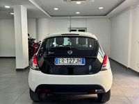 Usata Lancia Ypsilon S 95 CV (69 kW) 2013 Bianco Utilitaria