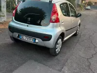 Usata Peugeot 107 68 CV (50 kW) 2007 Grigio Utilitaria
