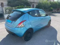 Usata Lancia Ypsilon S 95 CV (69 kW) 2014 Bluazzurro Utilitaria