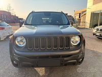 Usata Jeep Renegade Trailhawk 170 CV (125 kW) 2017 Grigio scuro SUV