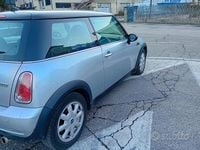 Usata Mini Cooper 116 CV (85 kW) 2006 Grigio Utilitaria