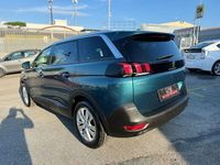 Usado Peugeot 5008 Active 131 CV (96 kW) 2019 Verde Monovolumen