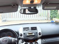 Usata Toyota RAV4 128 CV (94 kW) 2008 Grigio SUV