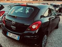 Usata Opel Corsa 75 CV (55 kW) 2008 Nero Coupé