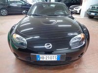 Usata Mazda MX5 126 CV (92 kW) 2006 Nero Cabrio