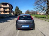 Usata Fiat Grande Punto Active 77 CV (56 kW) 2007 Grigio Utilitaria