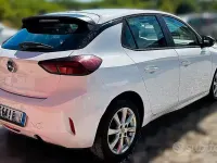 Usata Opel Corsa Edition 75 CV (55 kW) 2022 Bianco Utilitaria