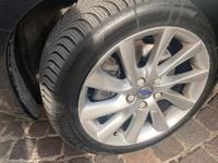 Usata Volvo V60 190 CV (139 kW) 2016 Station wagon