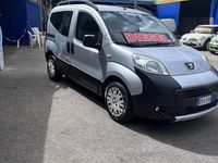 Usata Peugeot Bipper 75 CV (55 kW) 2012 Monovolume