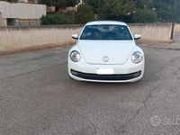 Usata VW Beetle Design 105 CV (77 kW) 2012 Bianco Utilitaria