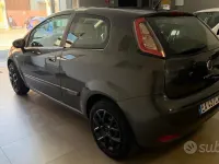 Usata Fiat Punto Evo Dynamic 77 CV (56 kW) 2010 Grigio Utilitaria