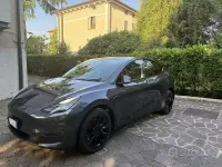 Usata Tesla Model Y 189 kW (258 CV) 2023 SUV