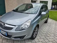Usata Opel Corsa 65 CV (47 kW) 2010 Utilitaria