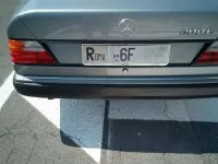 Usata Mercedes E200 122 CV (89 kW) 1992 Blu/azzurro Berlina