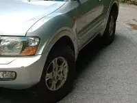 Usata Mitsubishi Pajero 160 CV (117 kW) 2001 Grigio SUV