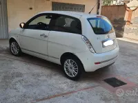 Usata Lancia Ypsilon 75 CV (55 kW) 2011 Utilitaria