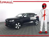 Usata Volvo XC40 Momentum 190 CV (139 kW) 2019 Black solid SUV